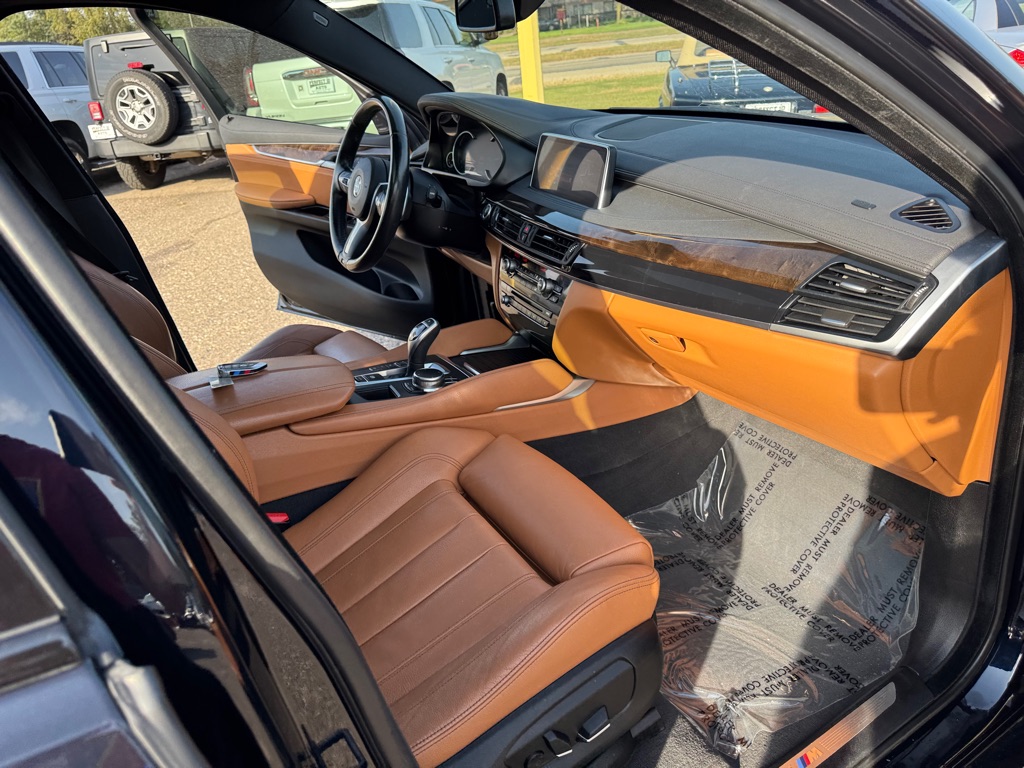 Photo 31 of this BMW X6