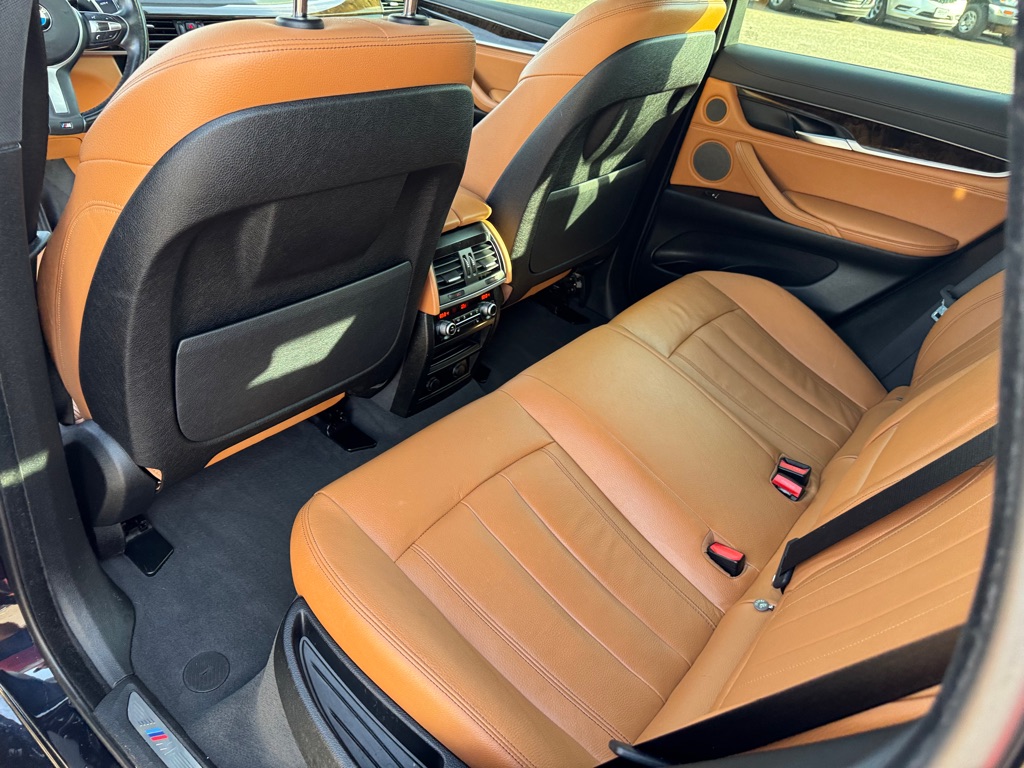Photo 22 of this BMW X6