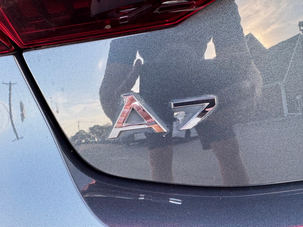 Photo 14 of this AUDI A7