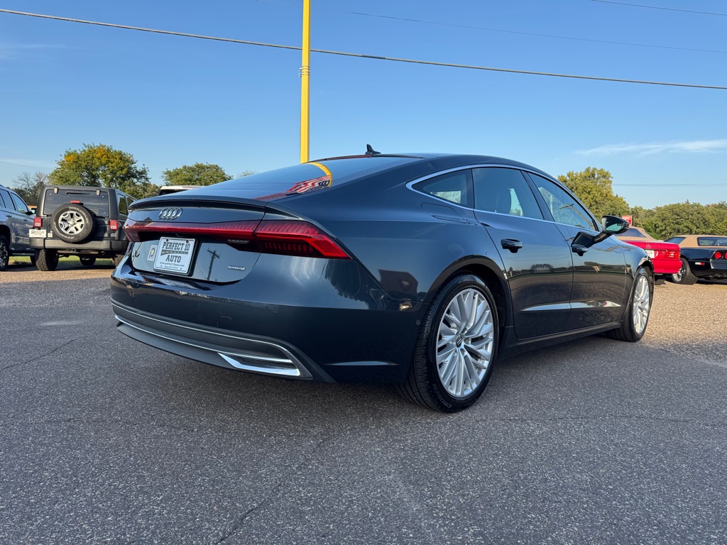 Photo 4 of this AUDI A7