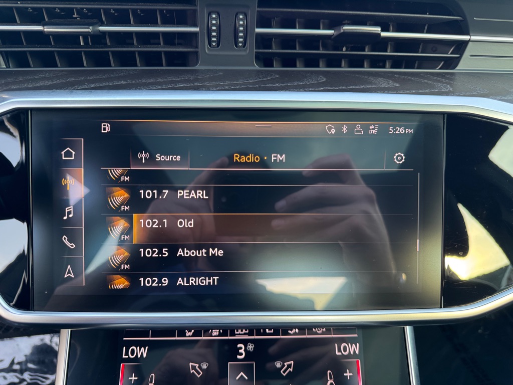 Photo 41 of this AUDI A7