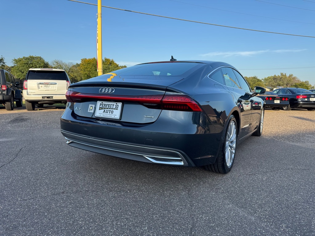 Photo 5 of this AUDI A7