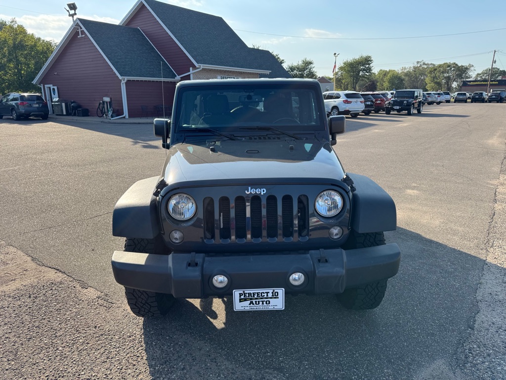 Photo 12 of this JEEP WRANGLER UNLIMI