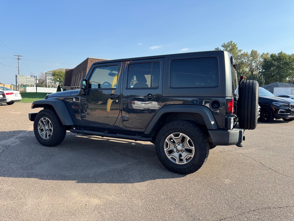 Photo 8 of this JEEP WRANGLER UNLIMI