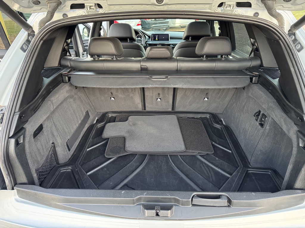 Photo 23 of this BMW X5