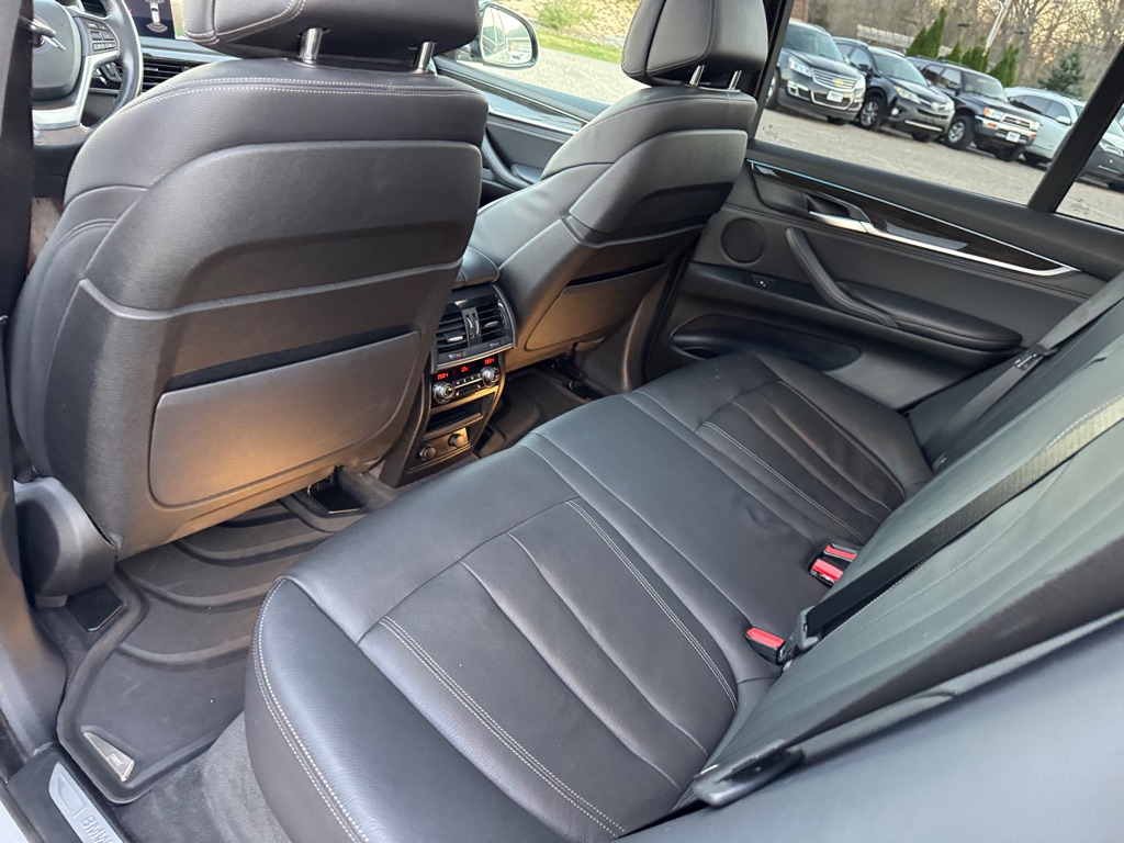 Photo 21 of this BMW X5