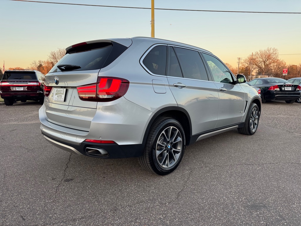 Photo 4 of this BMW X5