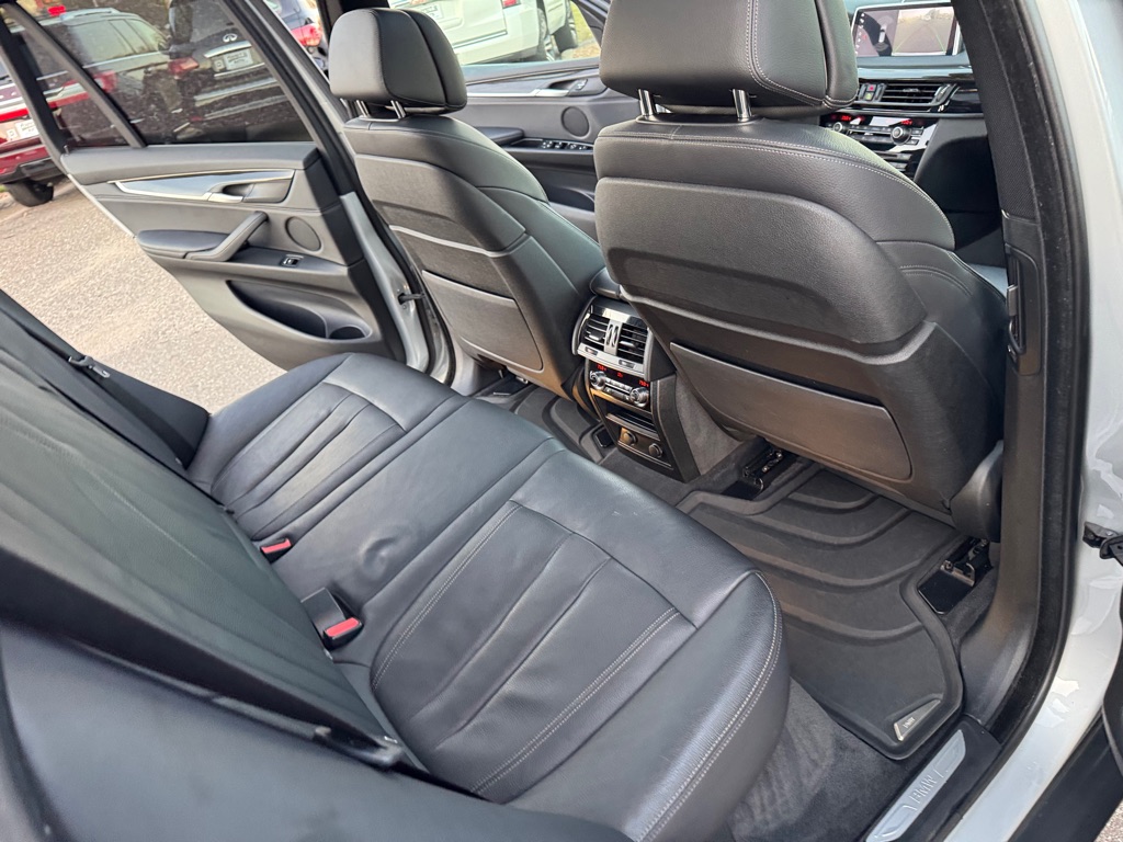 Photo 27 of this BMW X5