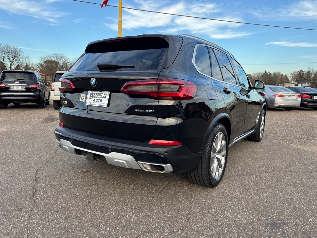 Photo 5 of this BMW X5