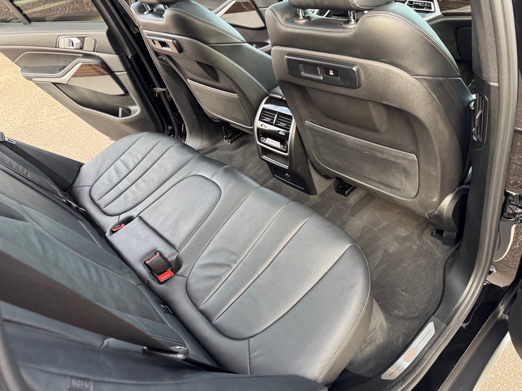 Photo 31 of this BMW X5