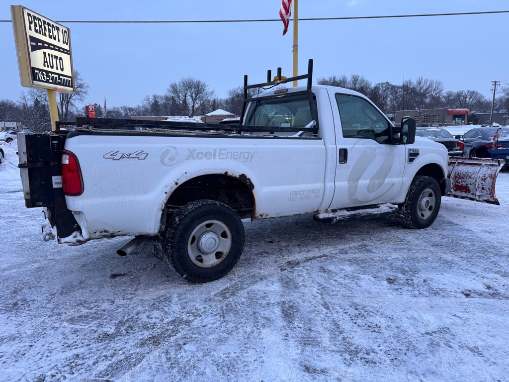 Photo 4 of this FORD F-350 SUPER DUT