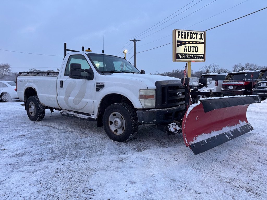 Photo 2 of this FORD F-350 SUPER DUT