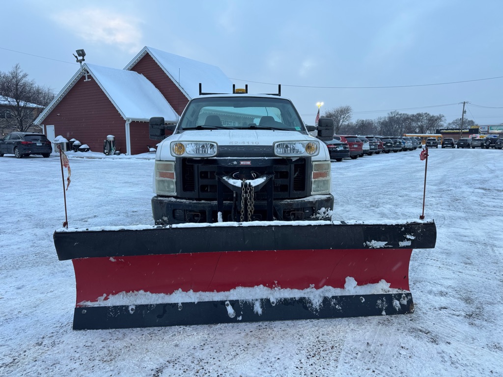 Photo 12 of this FORD F-350 SUPER DUT