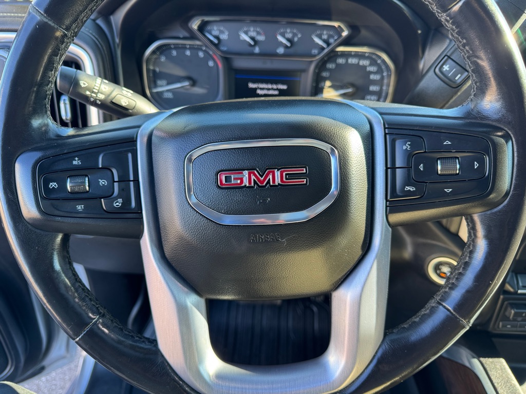 Photo 48 of this GMC SIERRA 1500