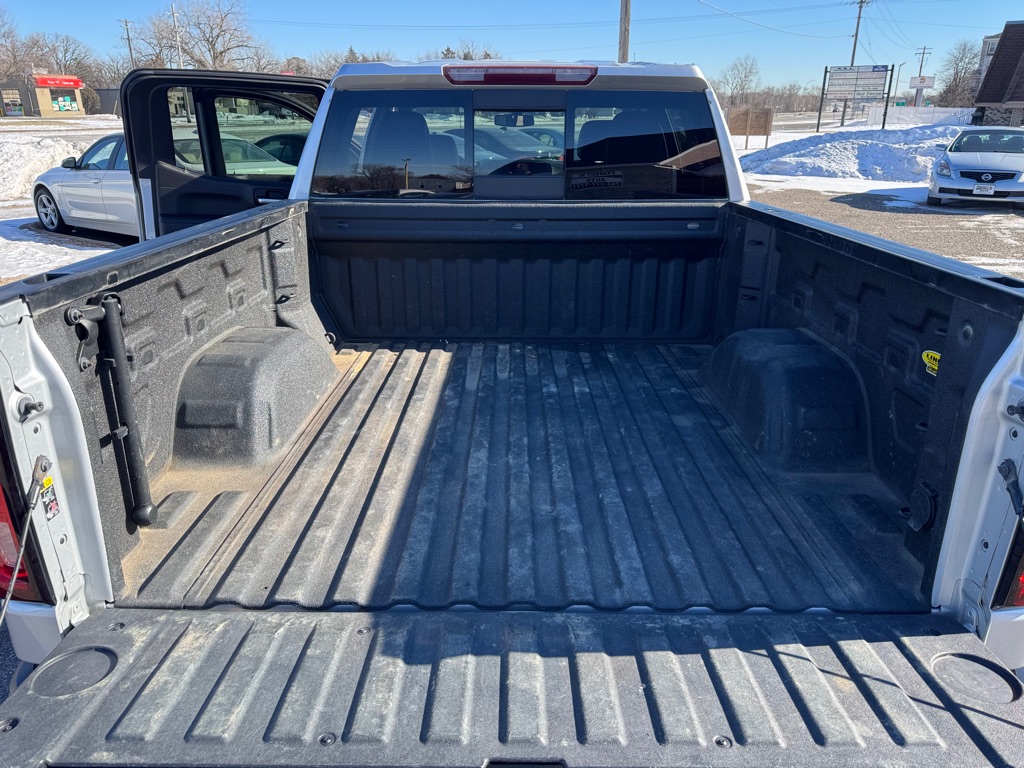 Photo 27 of this GMC SIERRA 1500