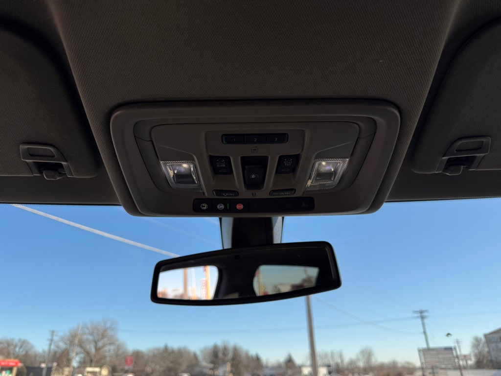Photo 53 of this GMC SIERRA 1500