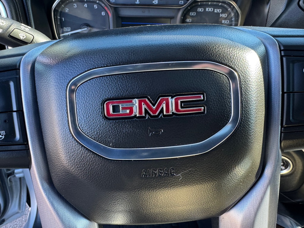 Photo 50 of this GMC SIERRA 1500