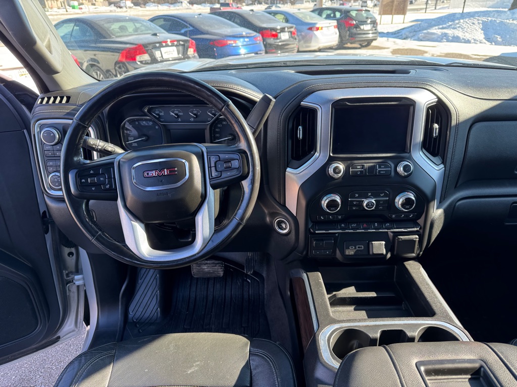 Photo 38 of this GMC SIERRA 1500