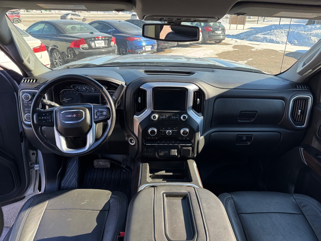 Photo 37 of this GMC SIERRA 1500