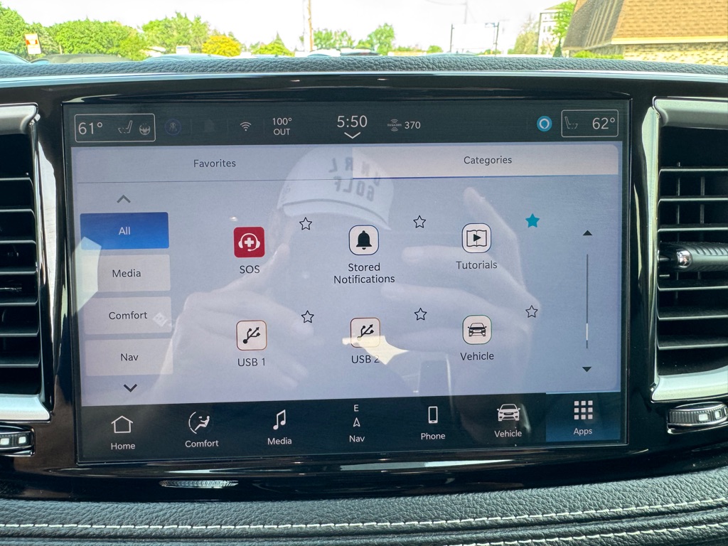 Photo 46 of this CHRYSLER PACIFICA PLUG-I