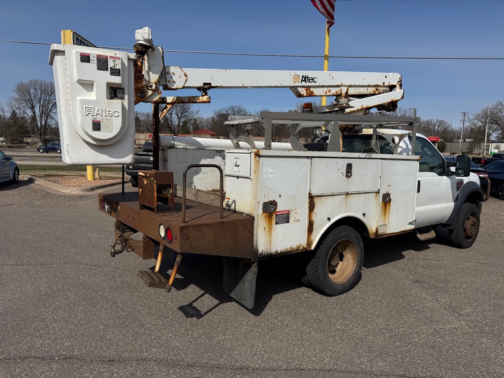 Photo 4 of this FORD F450