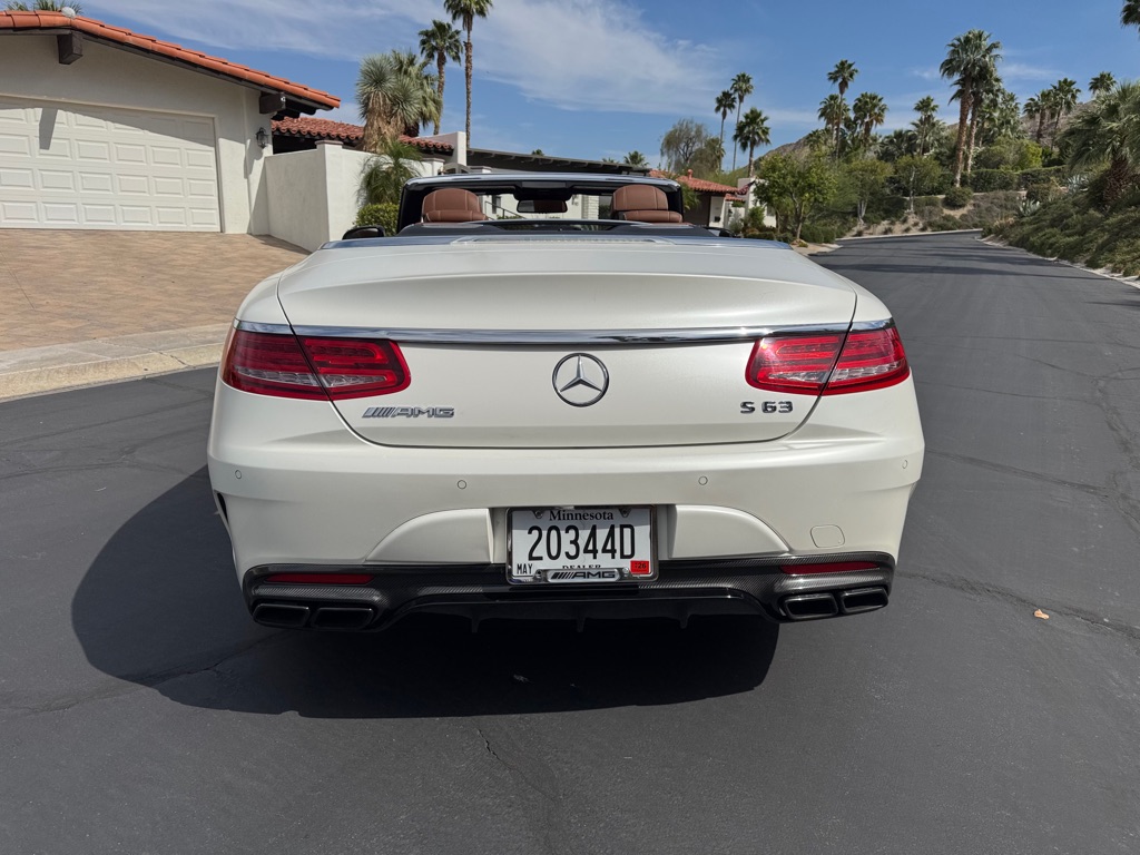 Photo 6 of this MERCEDES-BENZ S-CLASS
