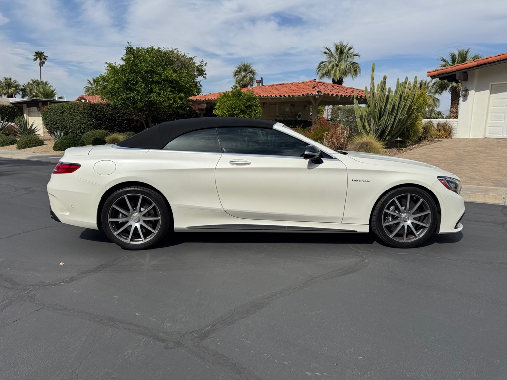 Photo 57 of this MERCEDES-BENZ S-CLASS