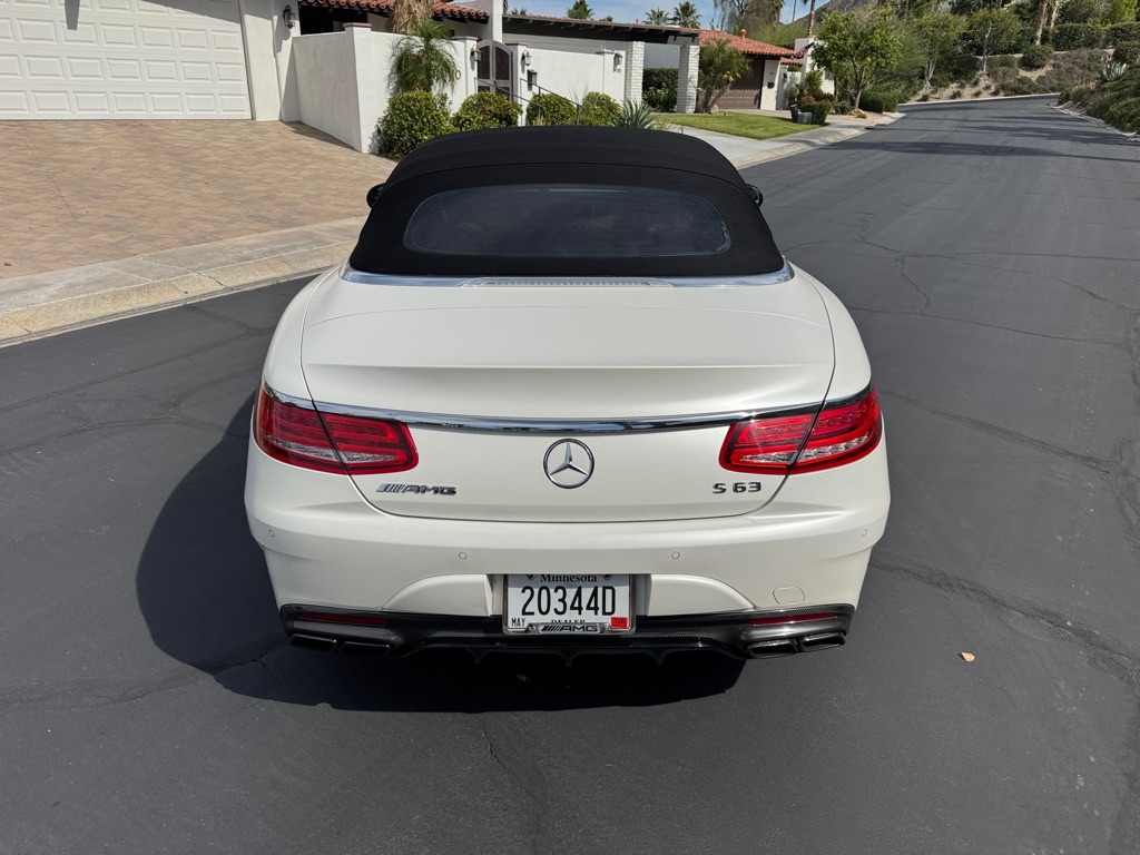 Photo 60 of this MERCEDES-BENZ S-CLASS