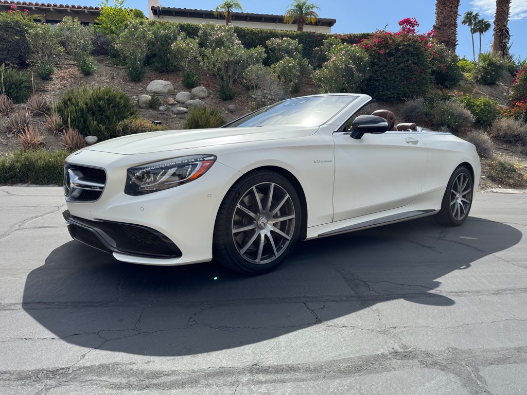Photo 10 of this MERCEDES-BENZ S-CLASS