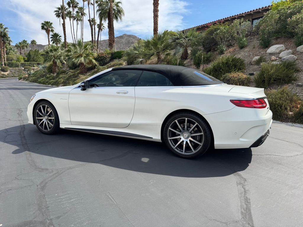 Photo 62 of this MERCEDES-BENZ S-CLASS