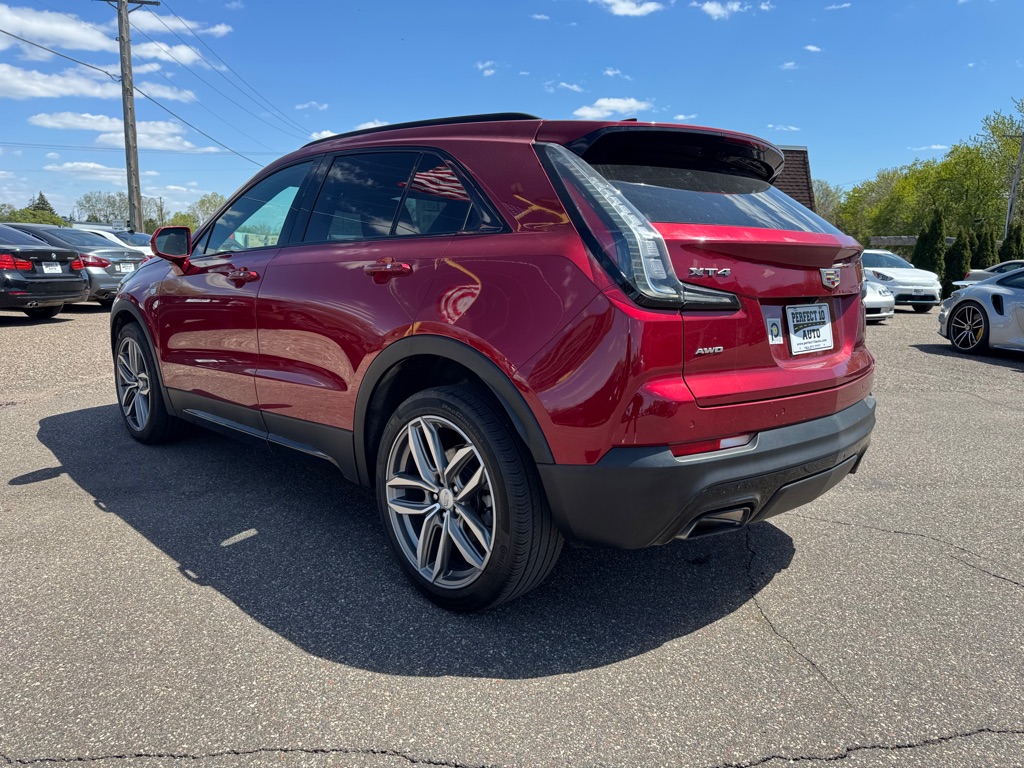 Photo 7 of this CADILLAC XT4