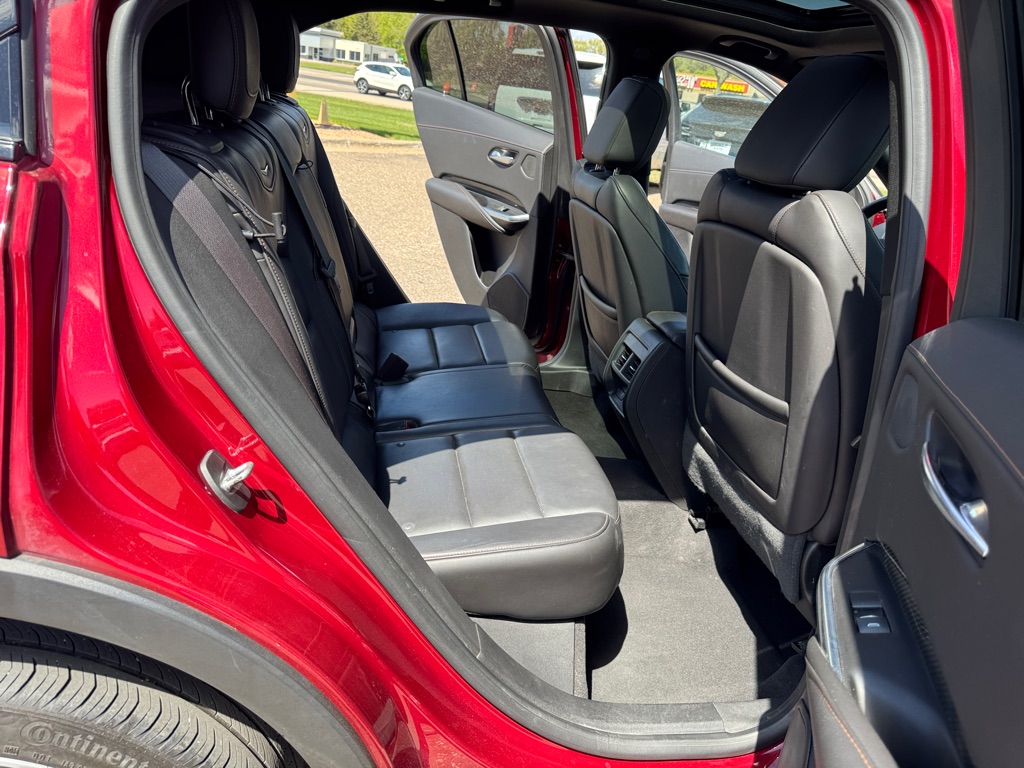 Photo 25 of this CADILLAC XT4