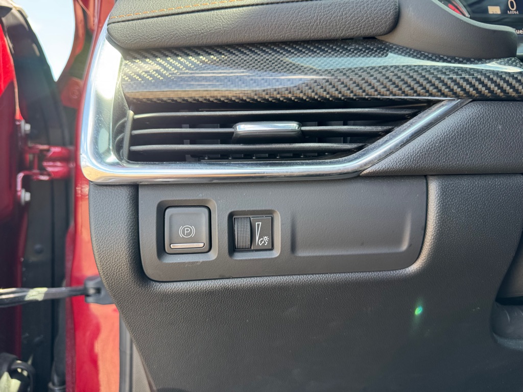 Photo 51 of this CADILLAC XT4