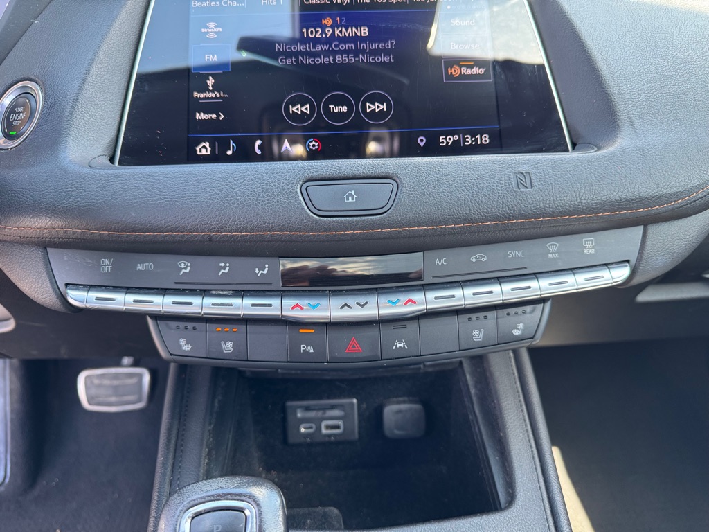 Photo 38 of this CADILLAC XT4