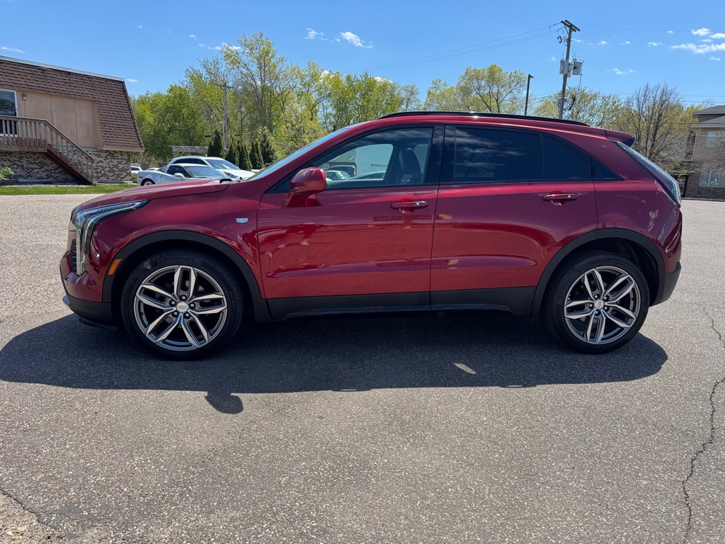 Photo 9 of this CADILLAC XT4
