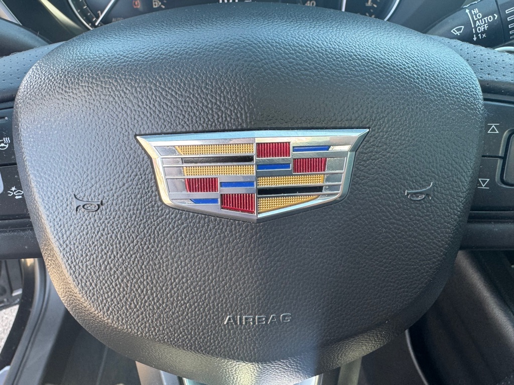 Photo 49 of this CADILLAC XT4