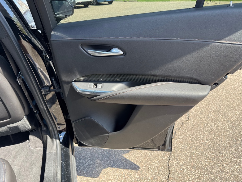 Photo 27 of this CADILLAC XT4