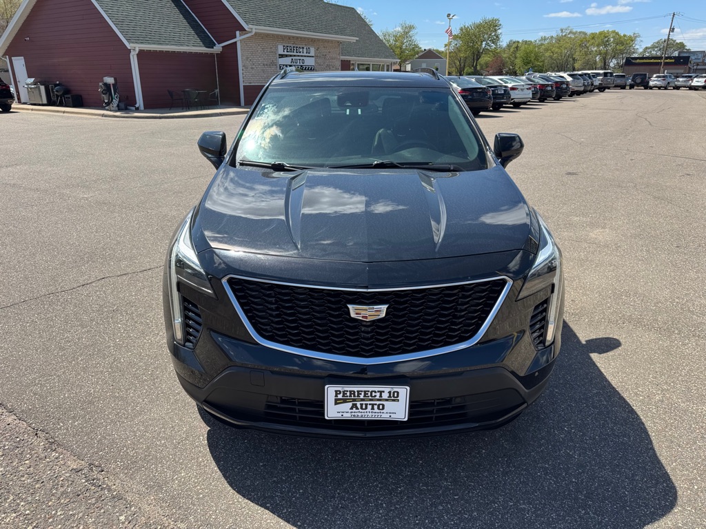 Photo 12 of this CADILLAC XT4