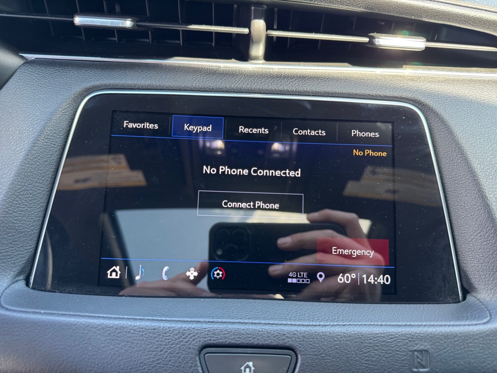 Photo 42 of this CADILLAC XT4