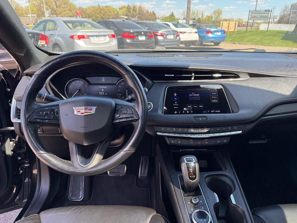 Photo 34 of this CADILLAC XT4