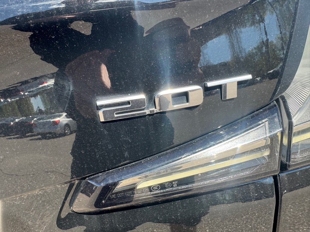 Photo 56 of this CADILLAC XT4