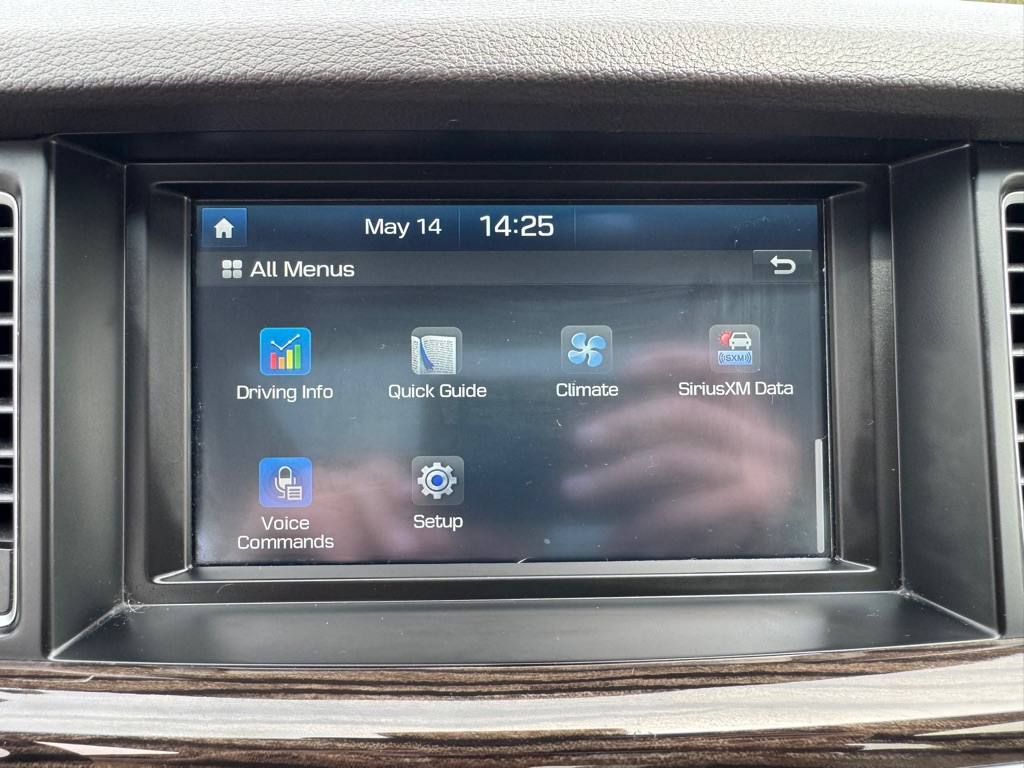 Photo 39 of this HYUNDAI GENESIS