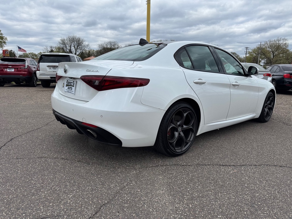 Photo 4 of this ALFA ROMEO GIULIA