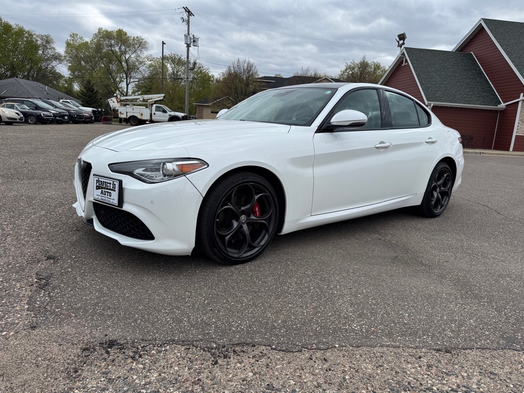 Photo 10 of this ALFA ROMEO GIULIA