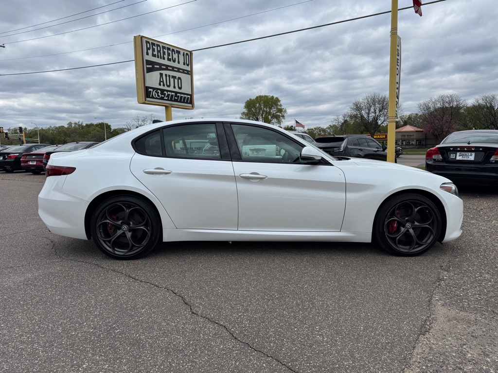 Photo 3 of this ALFA ROMEO GIULIA