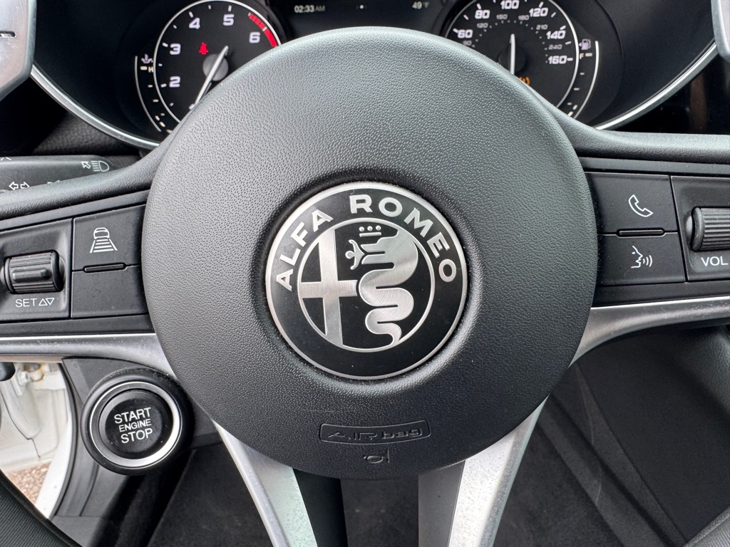 Photo 44 of this ALFA ROMEO GIULIA