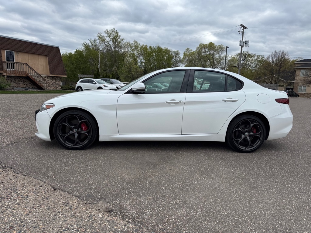 Photo 9 of this ALFA ROMEO GIULIA