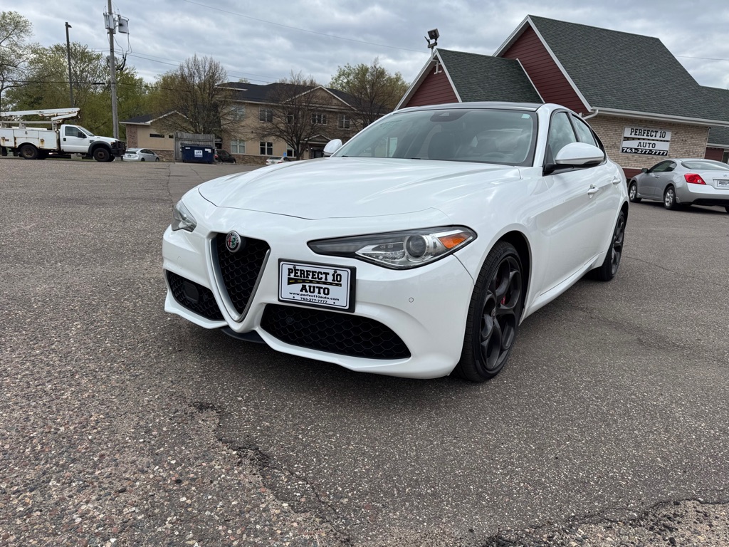 Photo 11 of this ALFA ROMEO GIULIA