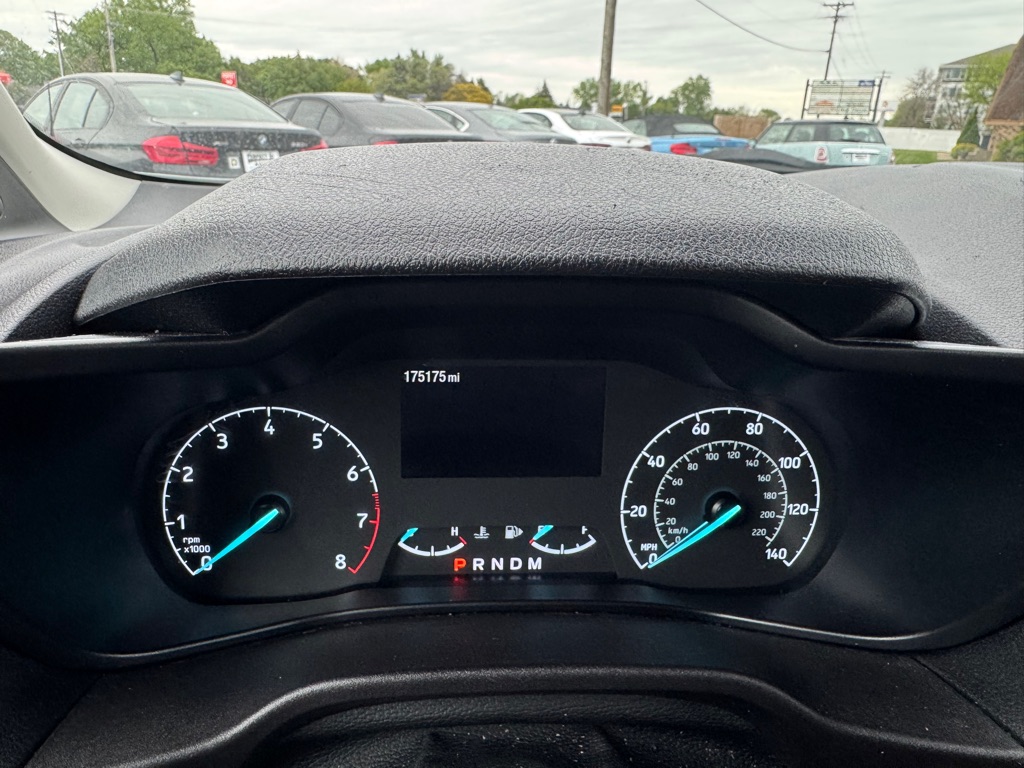 Photo 43 of this FORD TRANSIT CONNECT