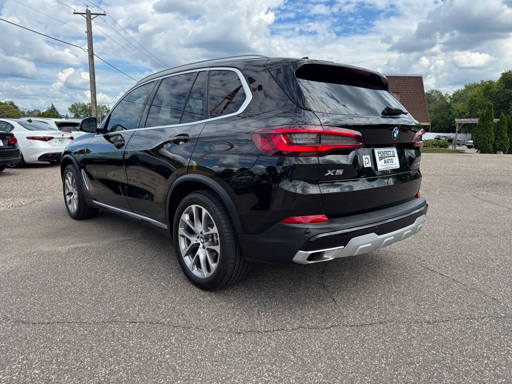 Photo 7 of this BMW X5